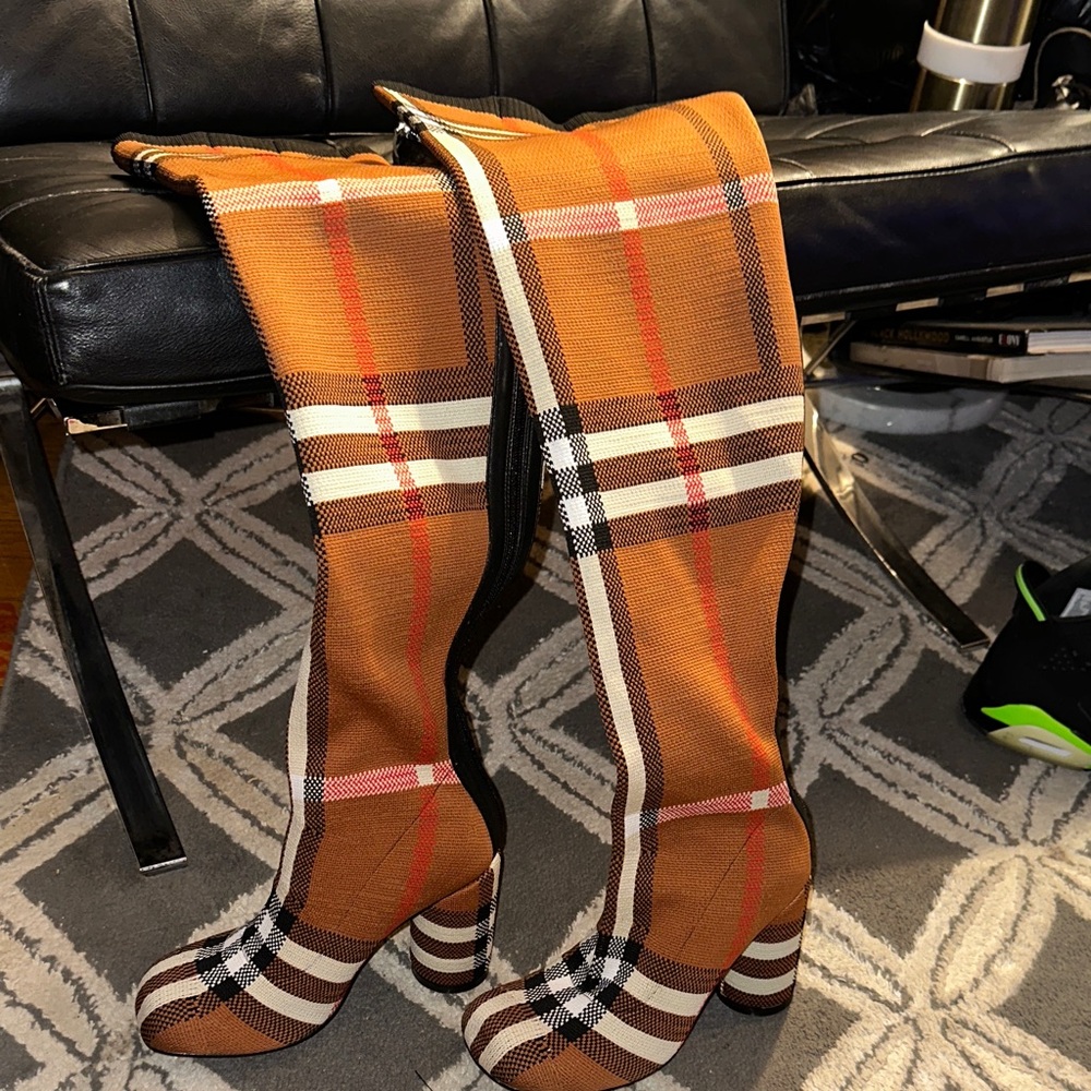 Elegant Plaid Heeled Boots PRICE FIRM